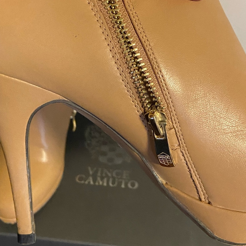 Vince Camuto Tan Women's Heeled Booties - Picture 6 of 10
